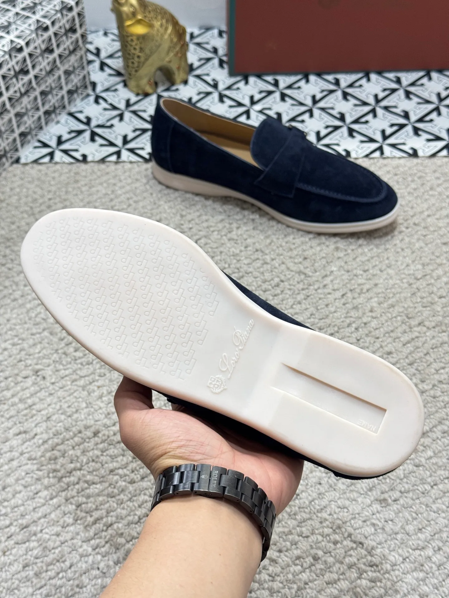 Men's men's shoes 💰380 [New model] 🍓🍓Loro Piana - LP couple model. The new moccasins are made of water-repellent treated suede uppers with rubber soles, a classic. The complex craftsmanship and meticulous structure make the shoes light and soft, allowing you to walk comfortably and freely. Perfect for wearing at the beach or out in the water during the summer. Size: 35-44 (45 customized MH)